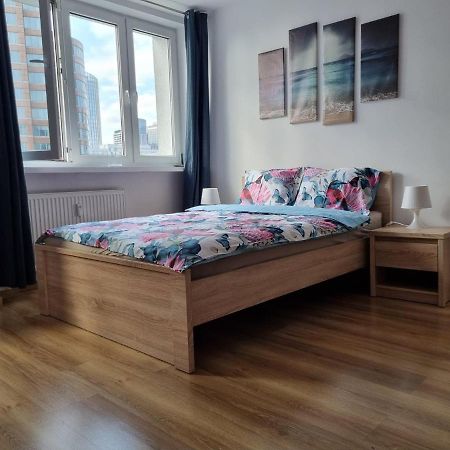Warsaw Strict Center, Wifi, Next To Central Railway Station, Zlote Tarasy, Pkin, Warszawa Scisle Centrum Extérieur photo