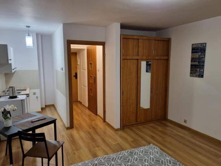 Warsaw Strict Center, Wifi, Next To Central Railway Station, Zlote Tarasy, Pkin, Warszawa Scisle Centrum Extérieur photo