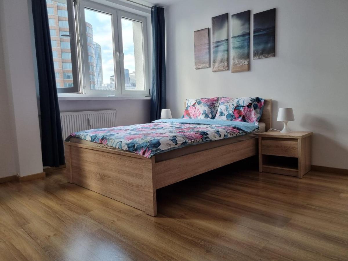 Warsaw Strict Center, Wifi, Next To Central Railway Station, Zlote Tarasy, Pkin, Warszawa Scisle Centrum Extérieur photo